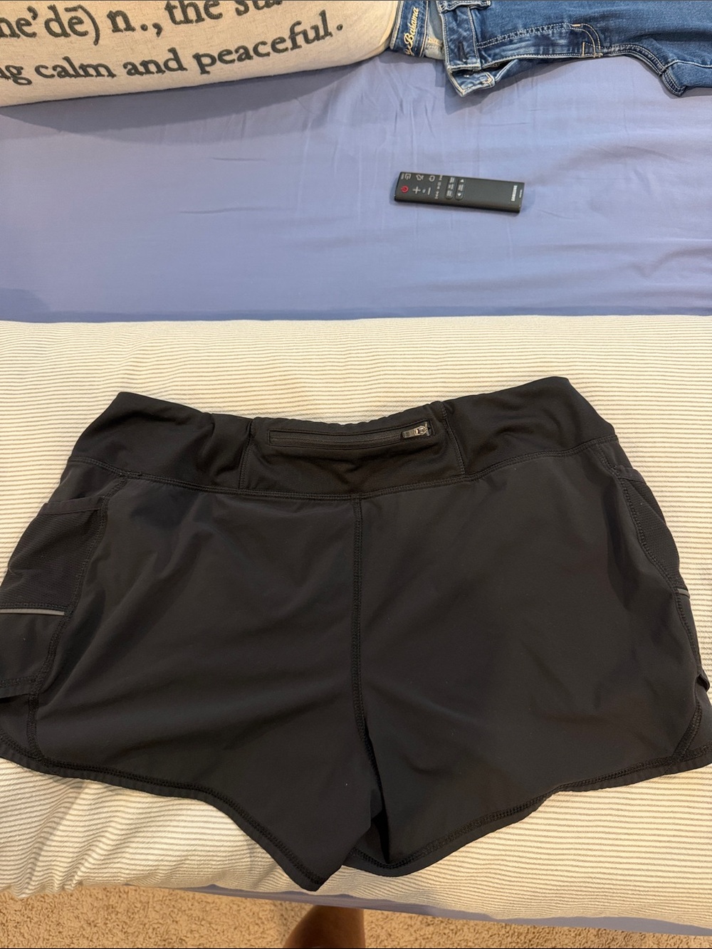 Athleta running shorts size large black vgc
